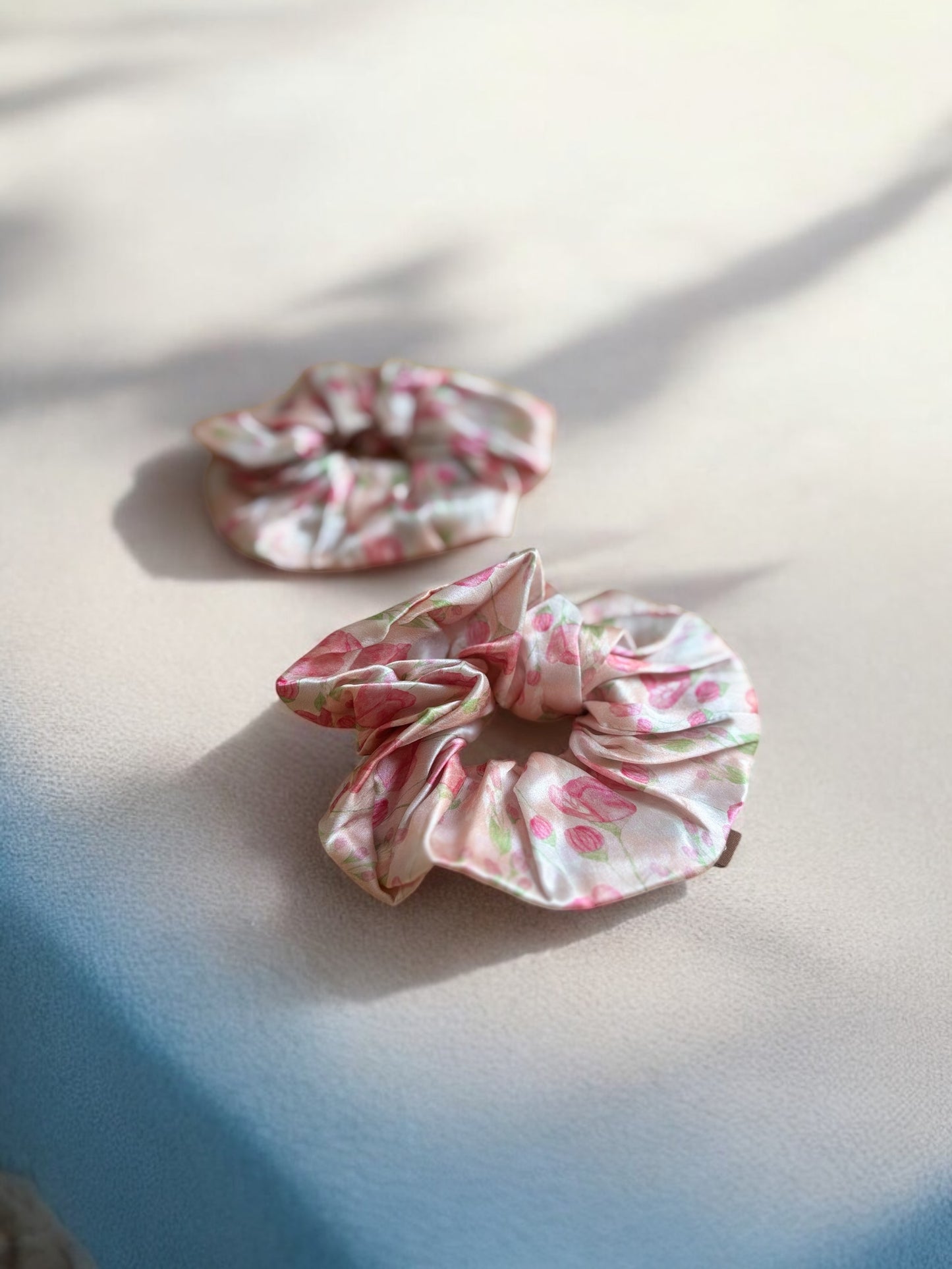 Petal Grace - Scrunchie